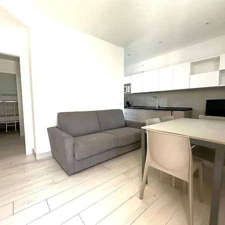 Διαμέρισμα With Garden-beahost *