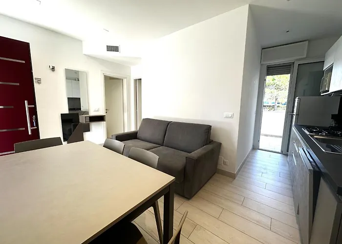 Apartmán With Garden-beahost